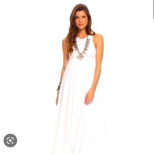 NWT Women’s Island Company White Size XS